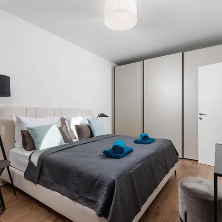 Penthouse Volosko 아파트