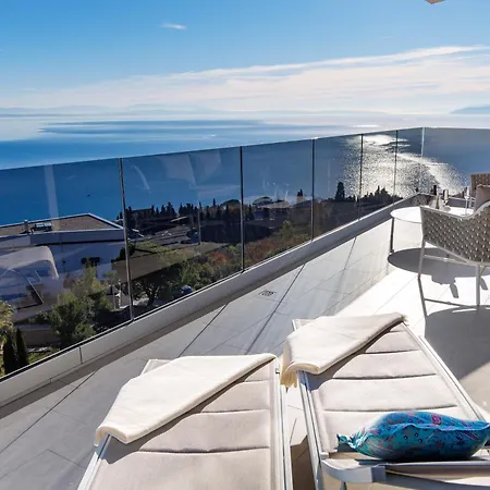 Penthouse Volosko Apartmán *
