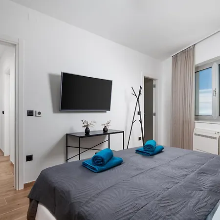 Penthouse Volosko Apartmán *