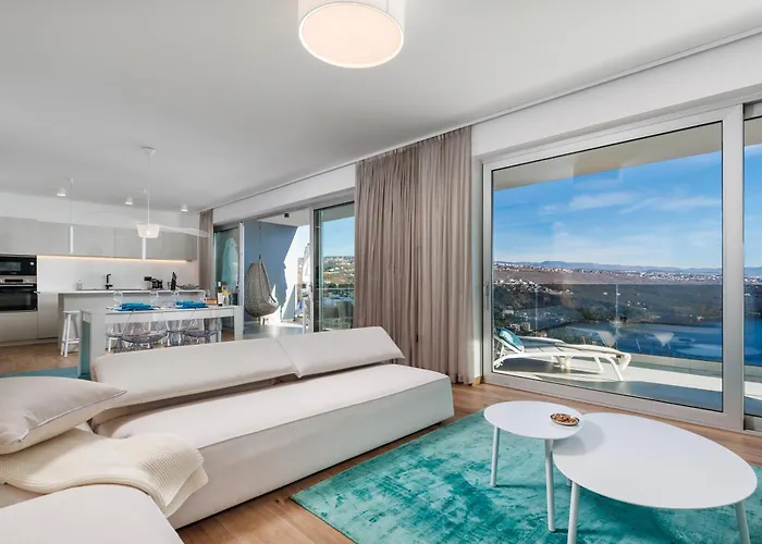 Daire Penthouse Volosko *