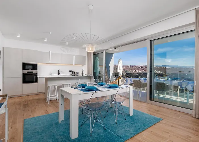 Penthouse Volosko * Opatija