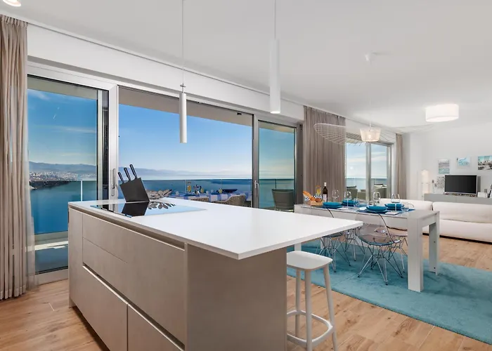 Penthouse Volosko Lägenhet *