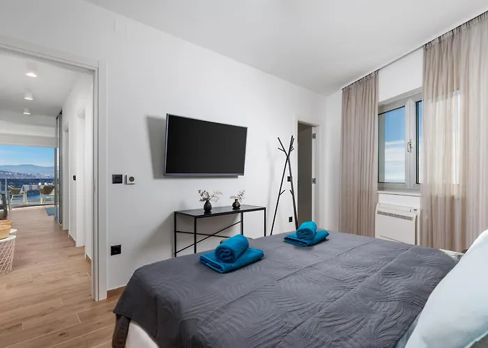 Penthouse Volosko Lägenhet *